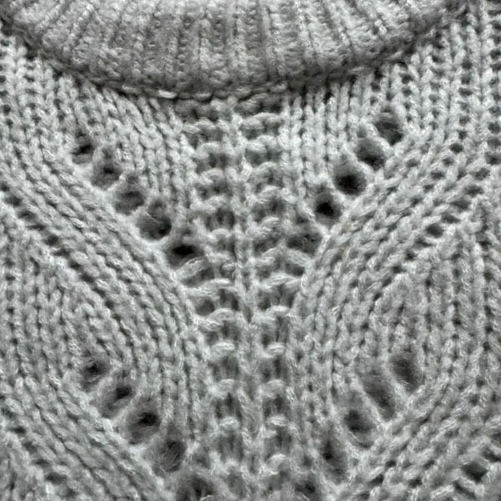 Abercrombie XS open knit bubble sleeve green sweater - Picture 3 of 4